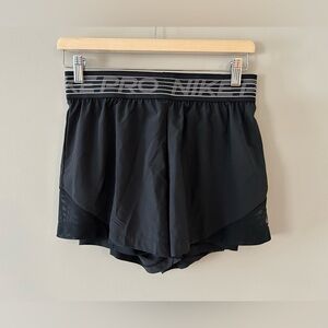 Nike Pro Dry-Fit Women's Black running Shorts fitness
Athletic gym
Jogging